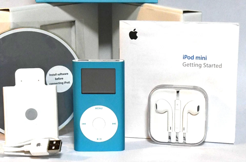Apple iPod Mini 2nd Gen M9803LL/A Blue 6GB Complete w/ Original Box - Image 3 of 4