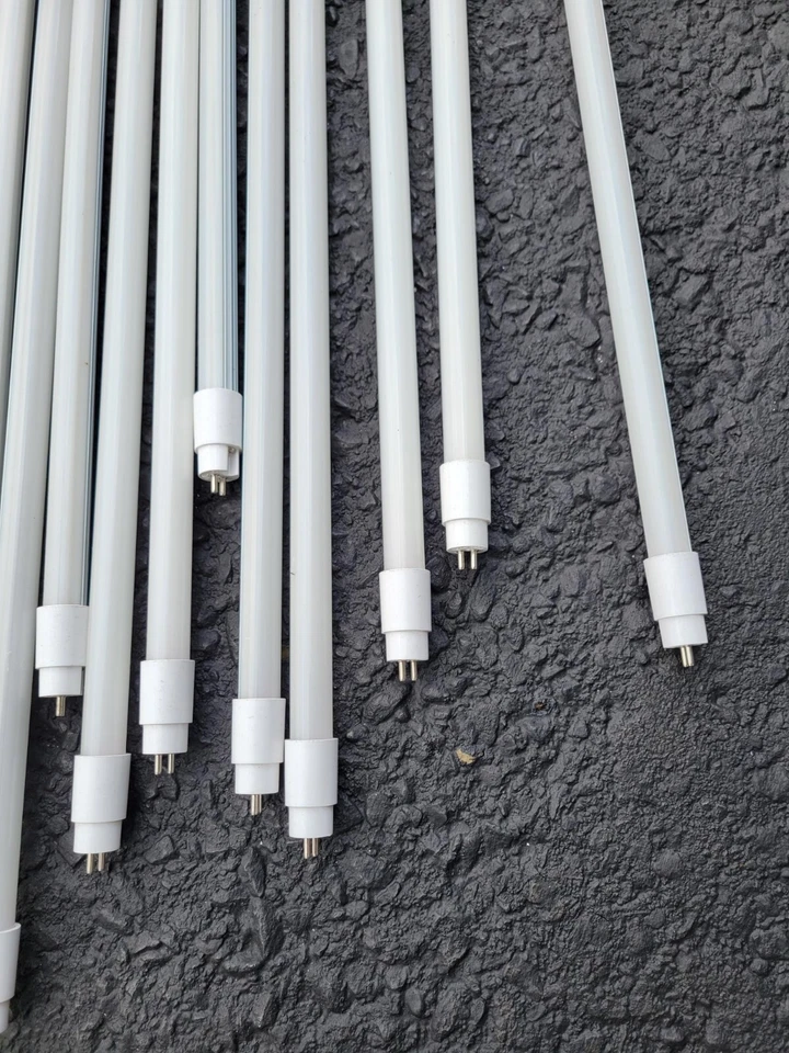 4ft led replacement fluorescent tubes - T5 Non HO Ballast Dependent- 5700K - Image 4 of 4