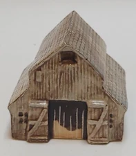 Vintage Keller Charles Barn Miniature #3018 Made In England Ceramic