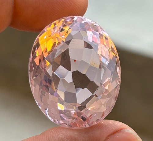 Natural Pink Kunzite 142 Ct Big Size Oval Cut Faceted Loose Gemstone - Picture 4 of 9