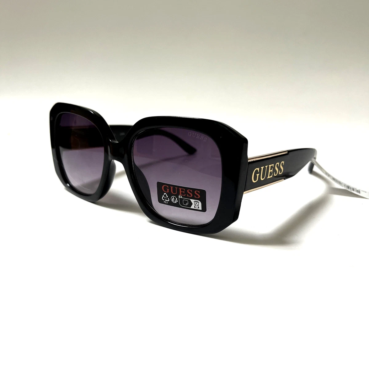 Vintage Women’s GUESS Black Sunglasses Oval with Dark Lenses and Logo 6482 New Guess Oval Sunglasses Black With Animal Frame Smoke Gradient  main image 4