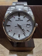 ** Elegance Personified** Grand Seiko Ti Watch SBGX267 Full Set-Wooden Stand