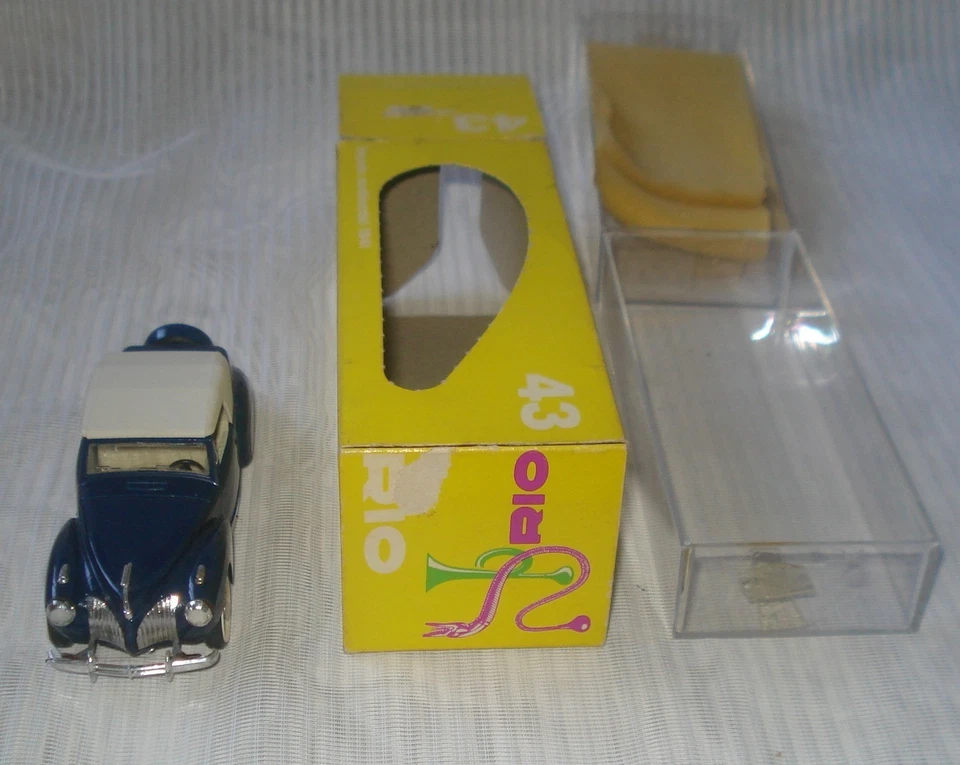 RIO 43 : Lincoln continental 1941 bleu foncé - neuf en boîte - Photo 4/4