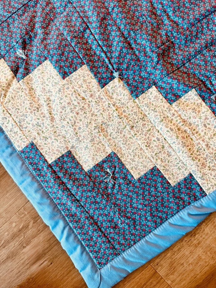 Handmade Lap Quilt Blue Periwinkle & Cream 50.5 X 50.5 Inches - Image 2 of 4