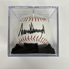 President Donald Trump Autographed Signed Bas...