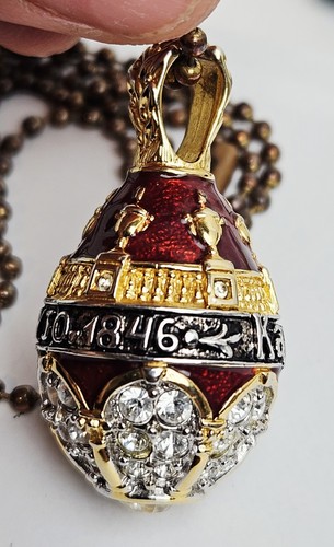 Joan Rivers enamel crystal Faberge like egg pendant 30" Necklace