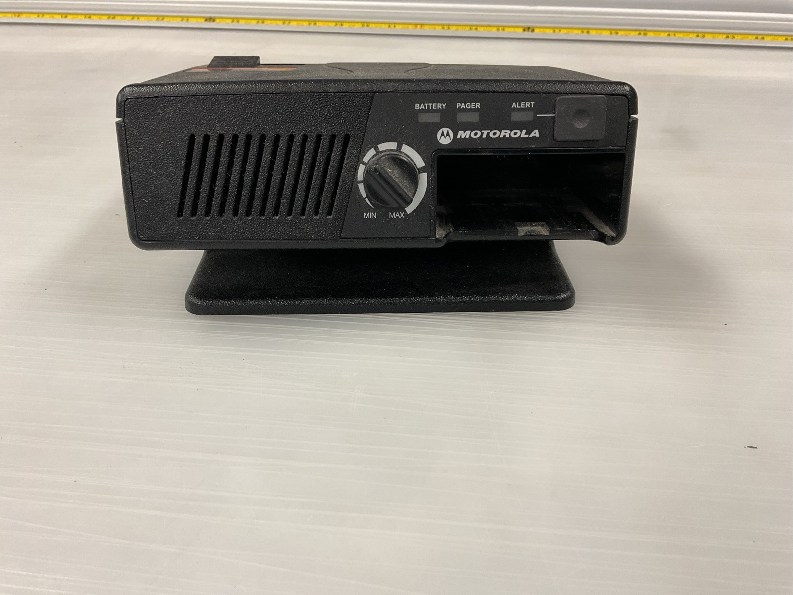 Motorola Minitor V Pager Amplified Charger Base Station - Black (RLN5869C)
