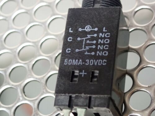 Dialight 554-3131-100 SPDT ALT. Action New No Box See All Pictures - Picture 6 of 10