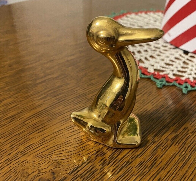 HOMER LAUGHLIN HARLEQUIN MAVERICK GOLD-COVERED 3" DUCK