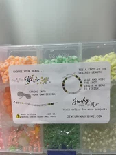 Jewelry Made By Me DIY Bead Kit - Glow in the Dark Beads - Plastic Case - NEW