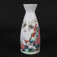 Rare Exquisite Chinese Ancient Powder Porcelain 富贵长春 Patterned Wine Bucket