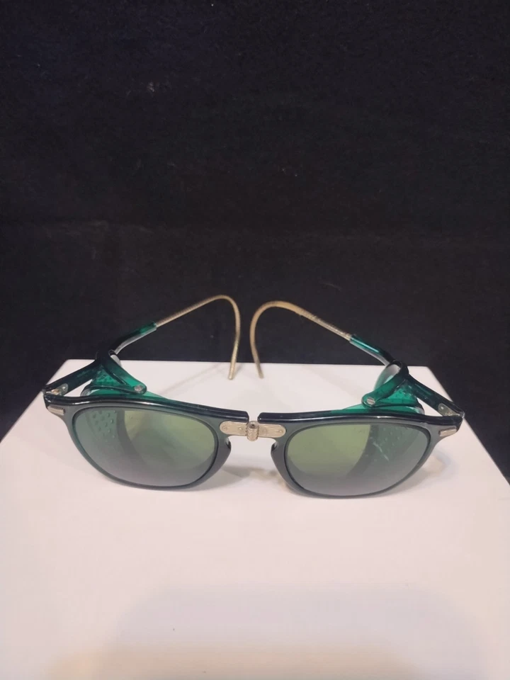 Vintage 1940s Willson Green Industrial Folding Safety/ Riding Glasses Steampunk - Image 2 of 4
