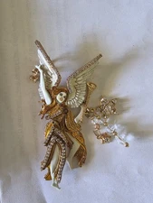 Lunch At The Ritz 2Go Articulated Angel Brooch