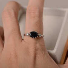 Black Onyx Gemstone 925 Sterling Silver Three Stone Women Ring Duty Free