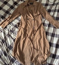 Le Chateau Women’s beige Brown Trench Coat