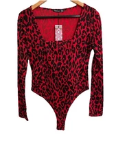 BOOHOO NWT Red Leopard Print Long Sleeve Bodysuit Women's Size 10 Square Neck