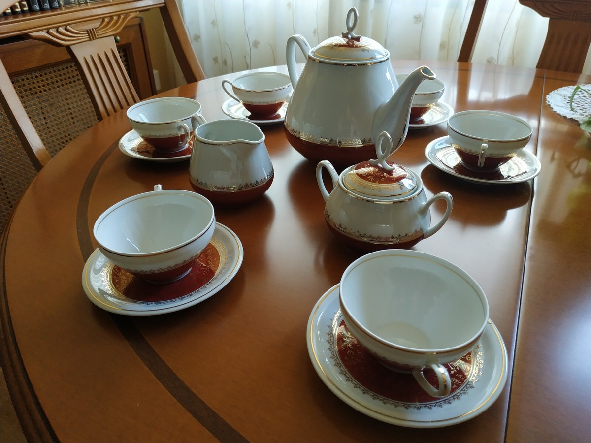 JUEGO DE CAFE DE PORCELANA VINTAGE- 27 piezas SANTA CLARA 1949