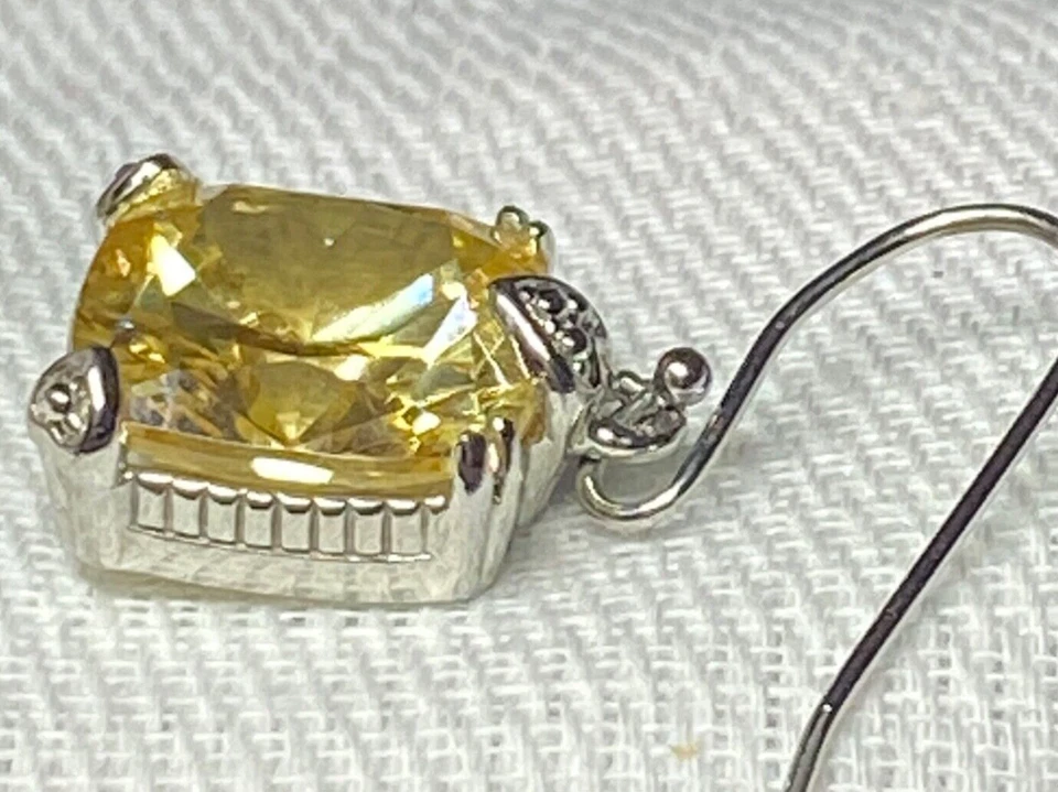 Lindos brincos pendurados de prata esterlina com cristal canário amarelo Judith Ripka - Imagem 4 de 4