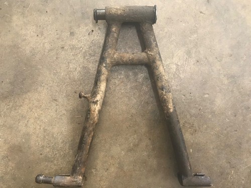 1973 Yamaha RD60 center Stand - Picture 2 of 5
