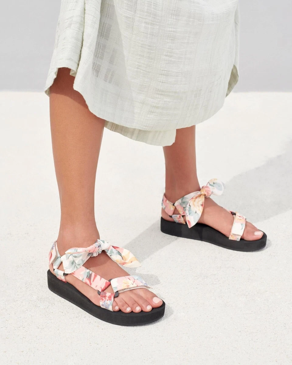 Loeffler Randall Maisie Sporty Sandal Floral Womens Size 9.5 EUC