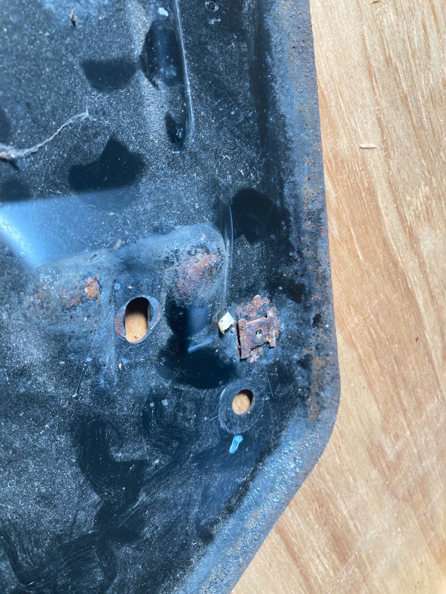 Protection Sous-châssis (tole) Pour BMW Série 5 E60 - Pièce D'occasion