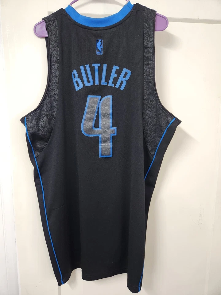 Jersey XL Caron Butler #4 Dallas Mavericks Limited Edition NBA Adidas  - Image 2 of 4