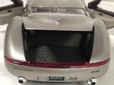 Chrysler Atlantic Concept Top Line 1:18 Scale Diecast Model by