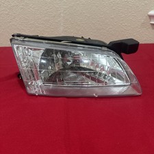 1998-99 Nissan Altima Passenger Right Headlig...