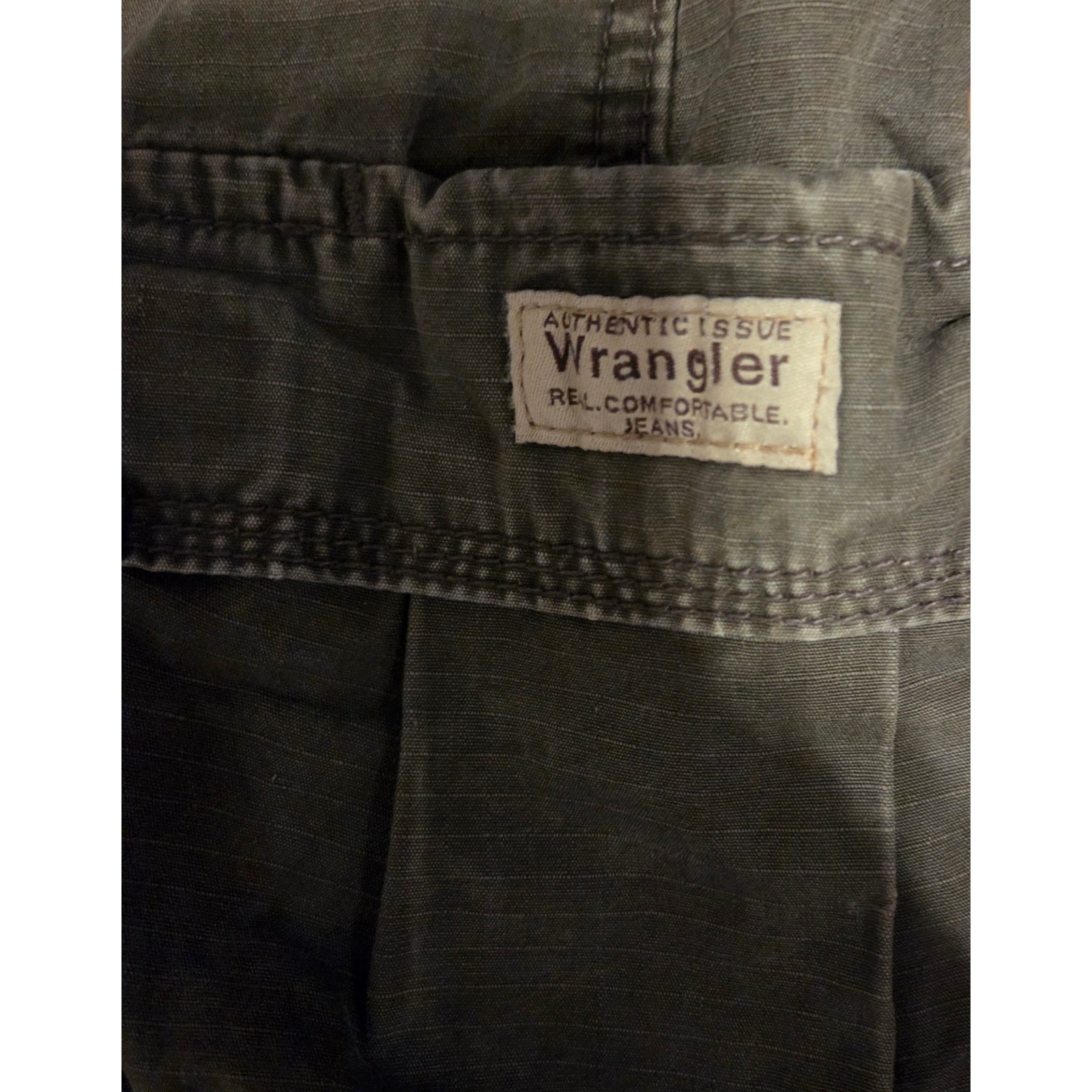 Thrashed Wrangler Authentic issue Camo Green Deni… - image 6