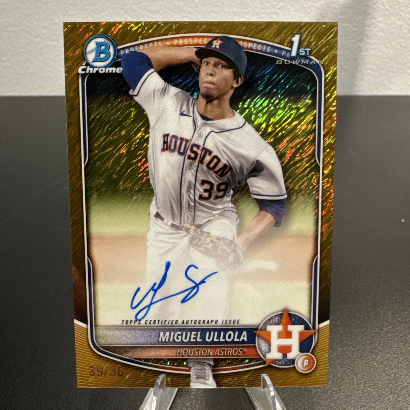 MIGUEL ULLOLA 2025 BOWMAN CHROME 1ST GOLD SHIMMER REFRACTOR AUTO /50 Q1814