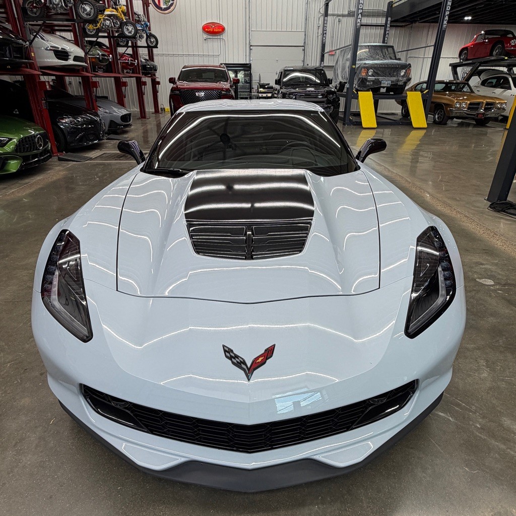 2019 GRAY Chevrolet Corvette   | C7 Corvette Photo 3