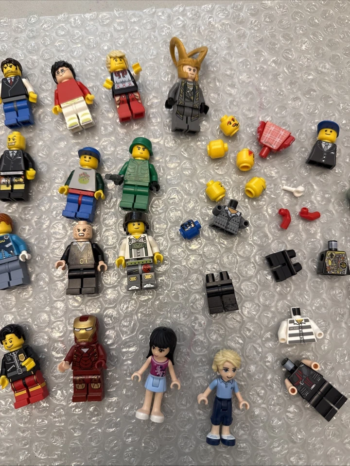 30 Authentic Various Themes Lego Minifigure Lot City Super Heroes MINIFIG - Image 4 of 4