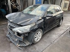 2017 Hyundai i20 Mk2 Petrol 1.2 Manual Full Car Breaking 1 X Wheel Nut Only