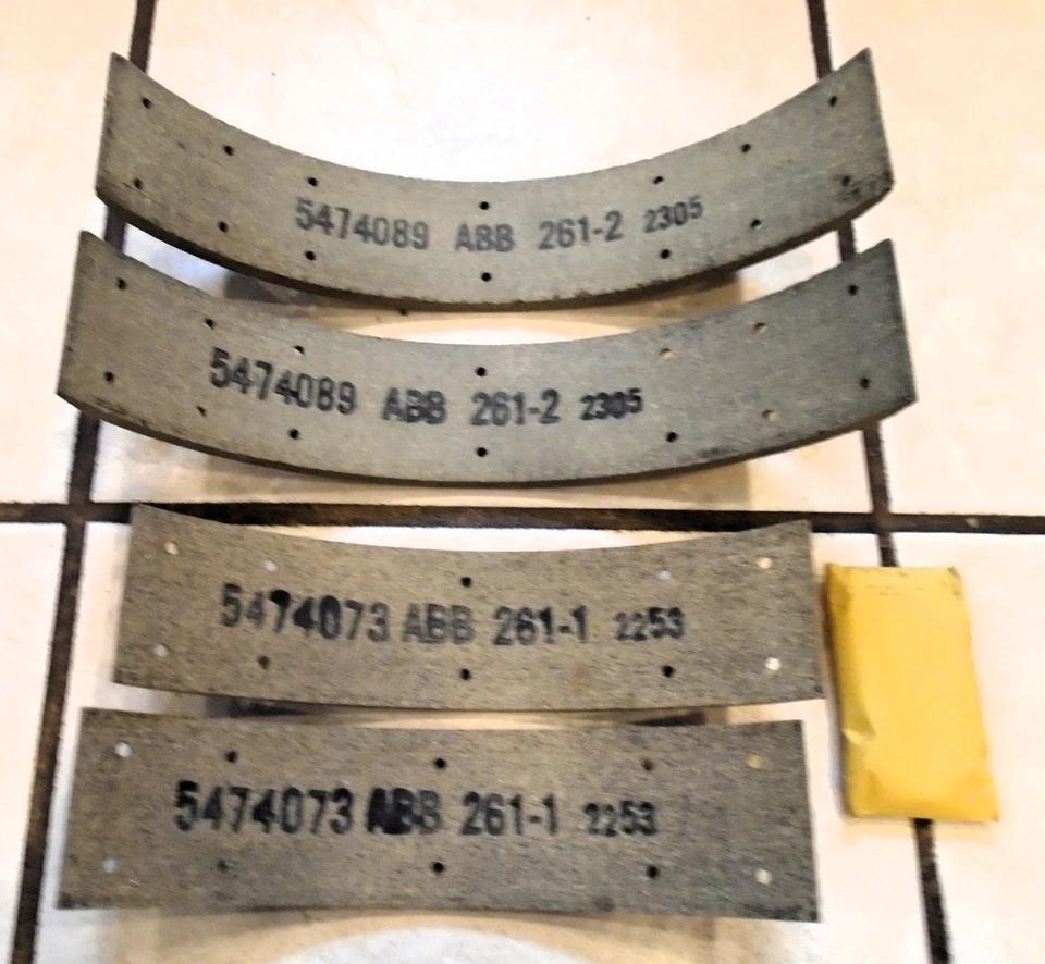 Juego de forro delantero para hornear Buick 1967-1972 nuevo de lote original Riviera GS WILDCAT ELECTRA GM: 5463251 Foto 3 de 4