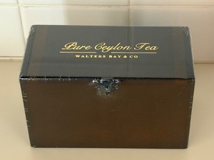 NEW & Sealed in Latched Wooden Gift Box - WALTERS BAY & CO Pure Ceylon Tea