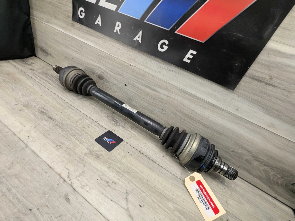 原始设备制造商宝马 F80 F82 F83 F87 M2 M3 M4 左后驱动侧输出半轴 CV 轴 — 第 3/4 张图片