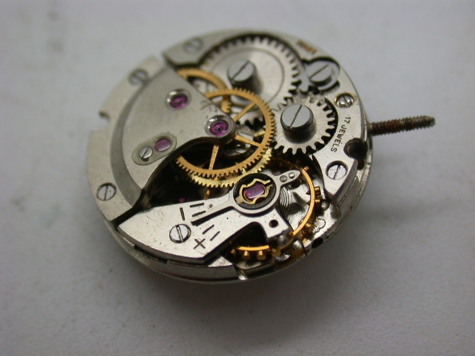 Lot De Vis Et Tirette Pour Mouvement De Montre ETA 1170 - Pièces Neuves - Fabriqué En Suisse
