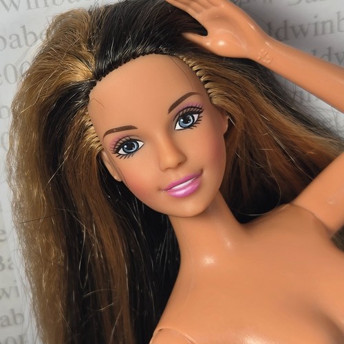 A22 ~ MUÑECA BARBIE MORENA RUBIA MISTERIOSA ESCUADRÓN DIBUJADO CARA TORI DESNUDA PARA ÚNICA CLASE - Imagen 1 de 14