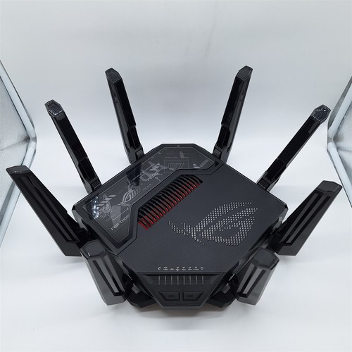 ASUS ROG Rapture GT-BE98 PRO primo router WiFi 7 quad-band supporta 320 MHz - Foto 3 di 7