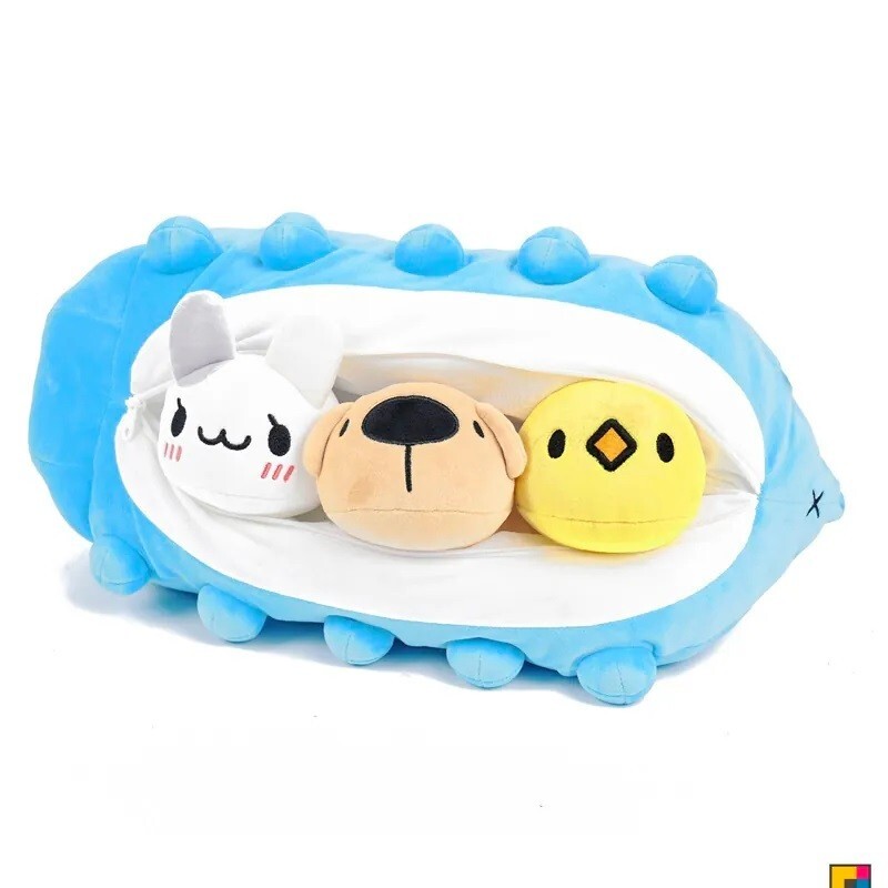 Bugcat Capoo X 7-11 storing friends in tummy plush doll 45cm