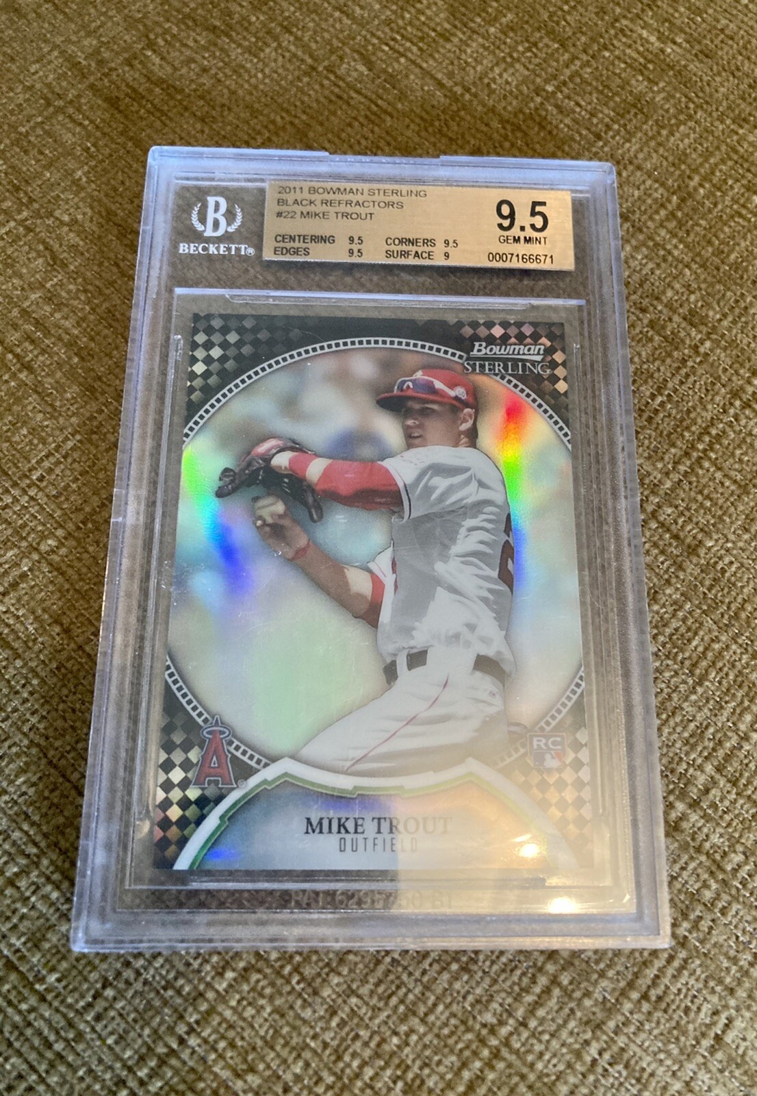 2011 Bowman Sterling #22 MIKE TROUT RC BLACK REFRACTOR /25 BGS 9.5 GEM MINT