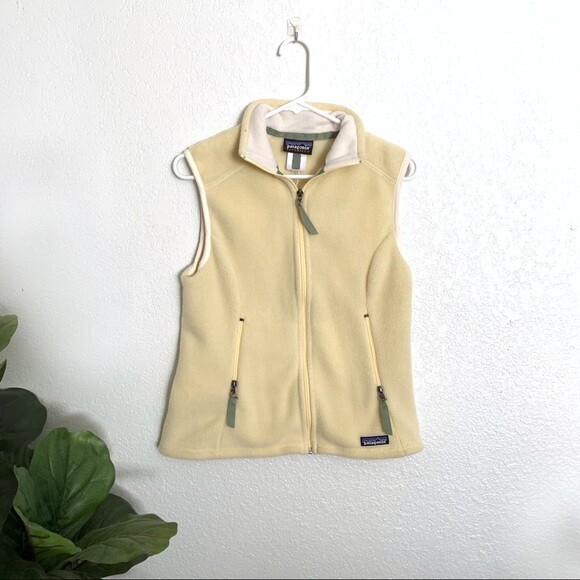 Patagonia Synchilla women's soft yellow fleece vest size medium eBay
