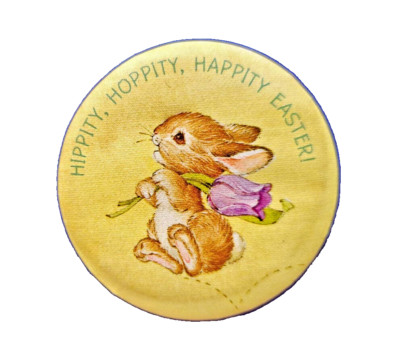 Hallmark BUTTON PIN Easter Vintage BUNNY RABBIT Hippity HOPPITY HAPPITY 1981 #A
