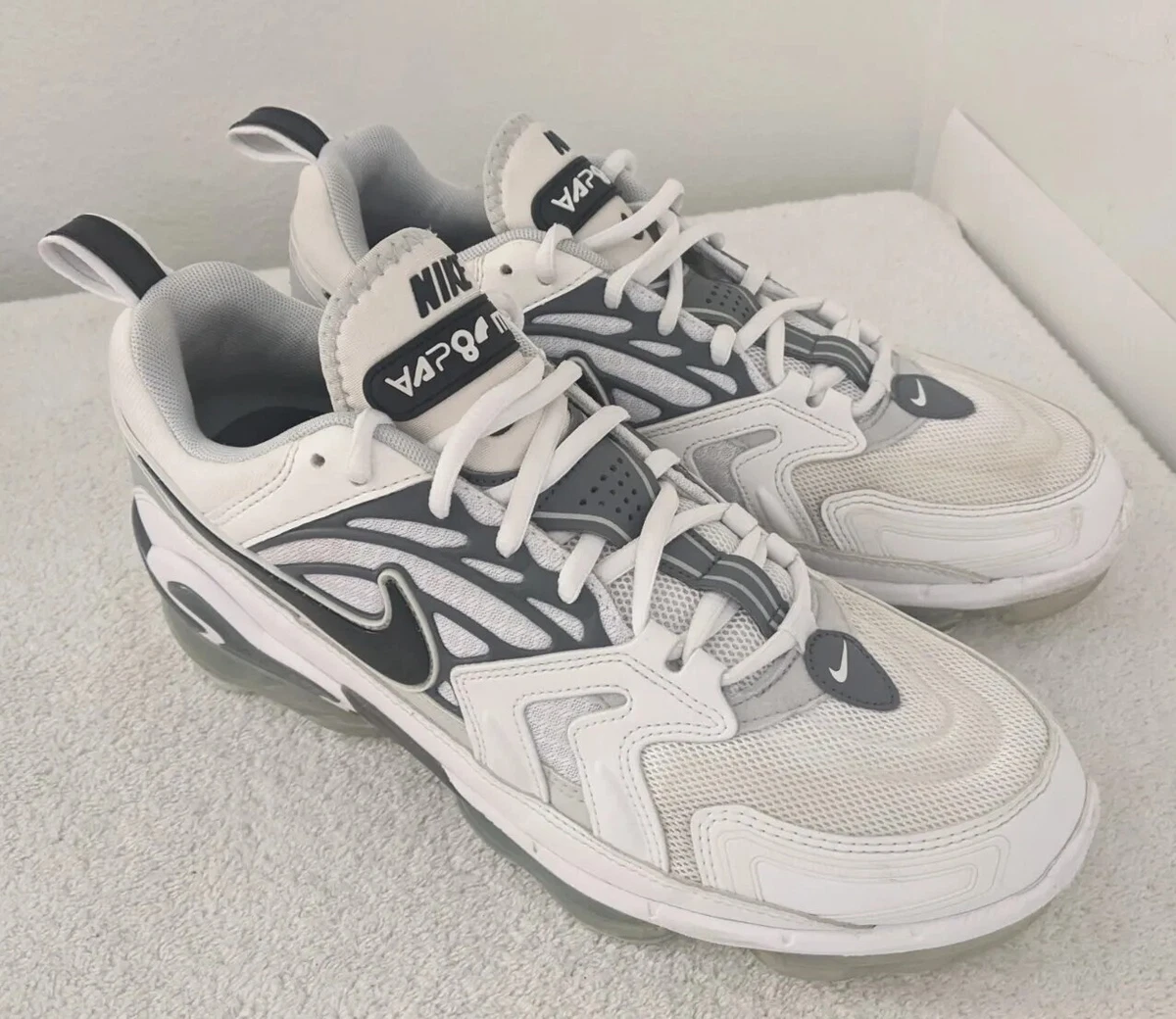 Air max vapor black and clearance white