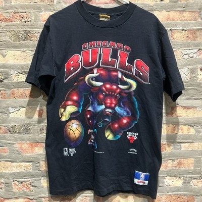 Vintage 90s Nutmeg Chicago Bulls Mascot T Shirt Size Medium