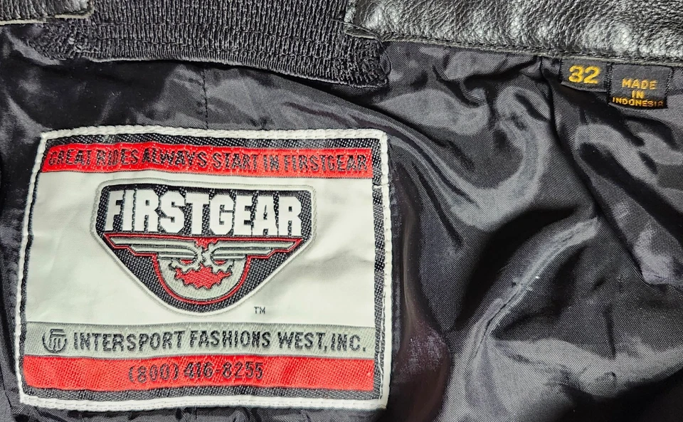 Firstgear 黑色皮革摩托车裤 32 码内衬破旧 — 第 4/4 张图片