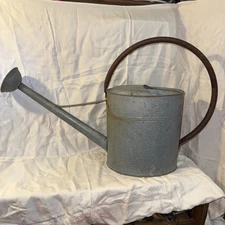Vintage Galvanized Large Watering Can w/Long Spout And Large Loop Handle Garden