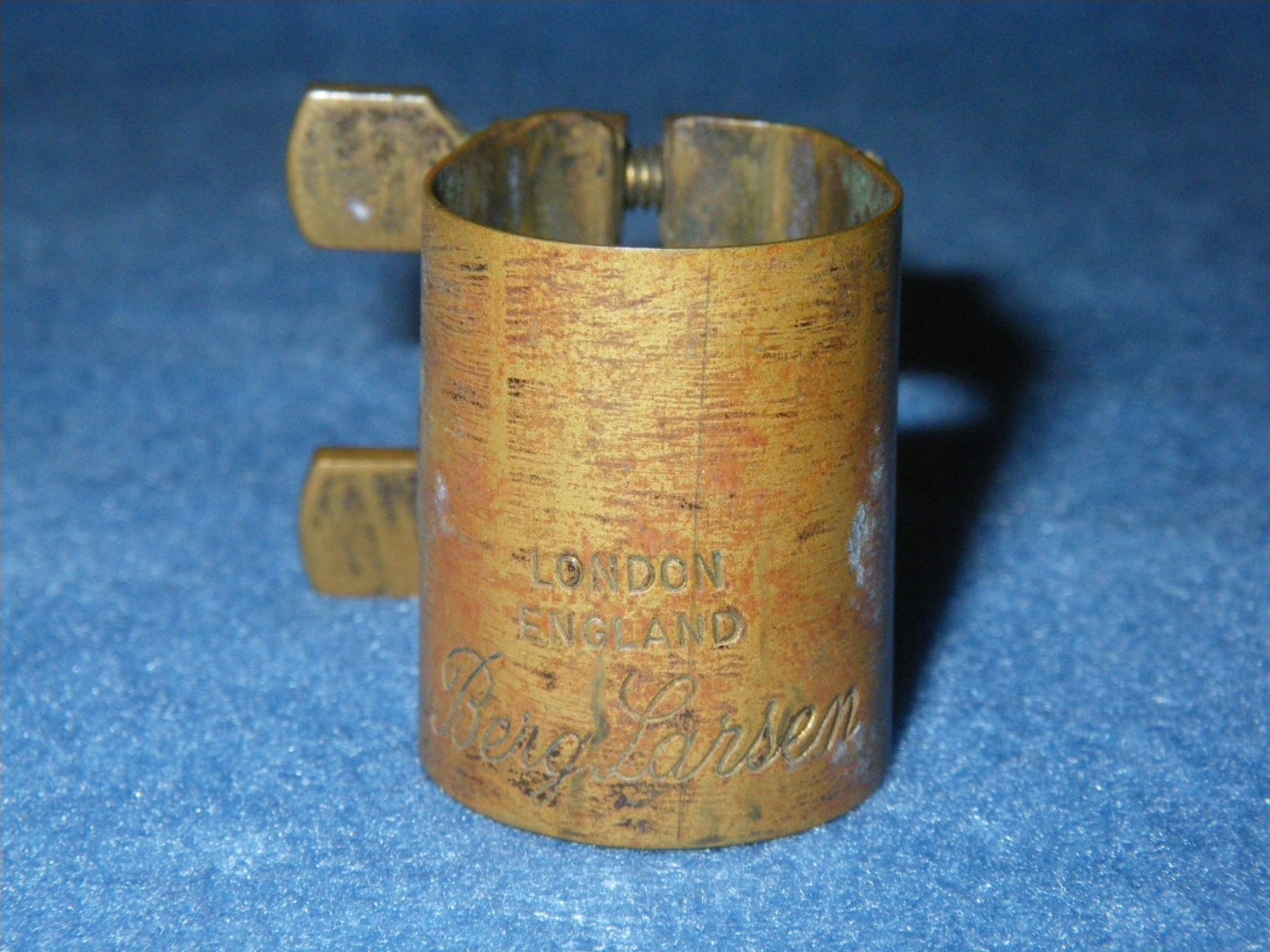 VINTAGE 1960's BERG LARSEN BRASS TENOR SAXOPHONE LIGATURE for METAL MOUTHPIECE