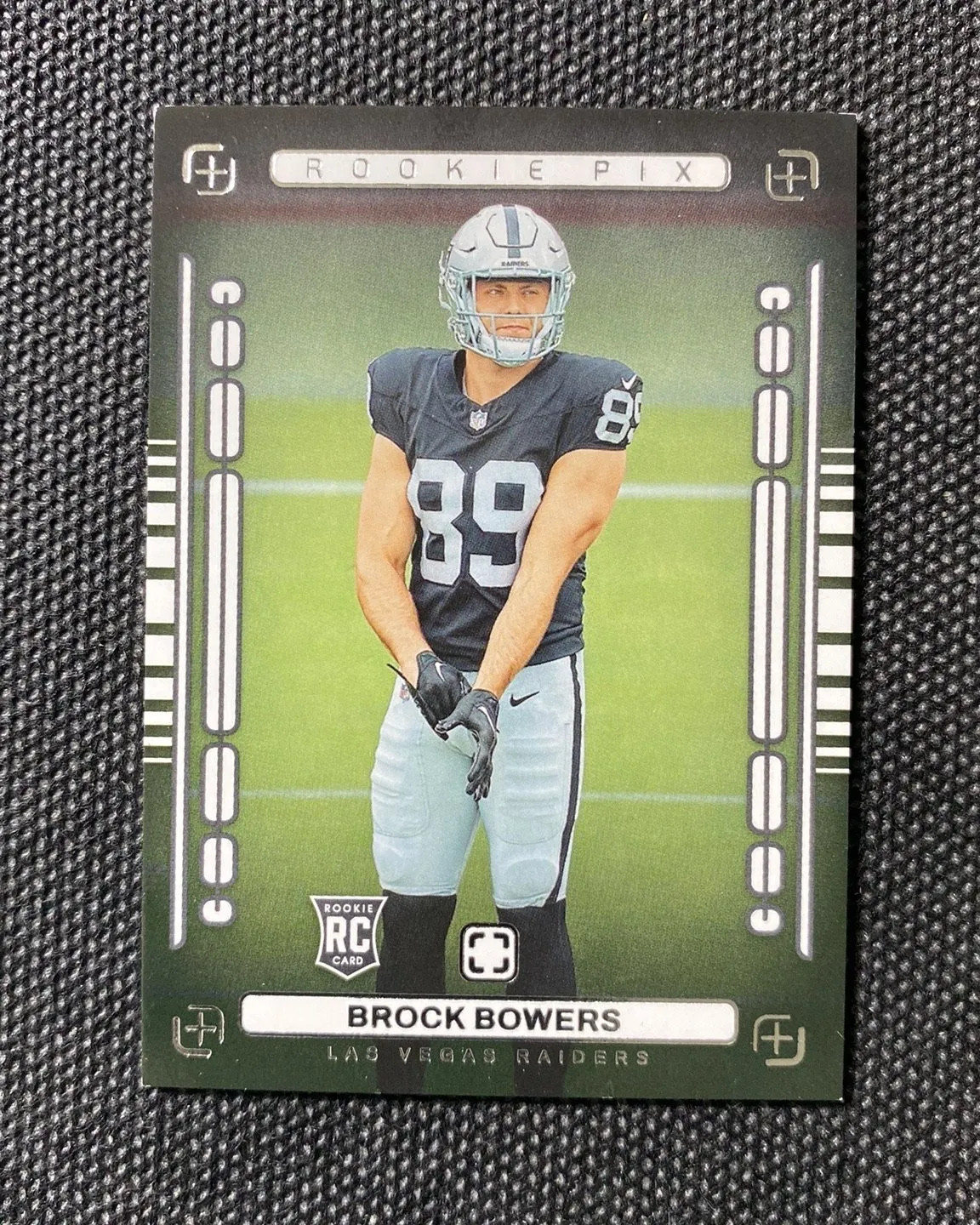 Brock Bowers Panini Photogenic Rookie Pix #4 Base