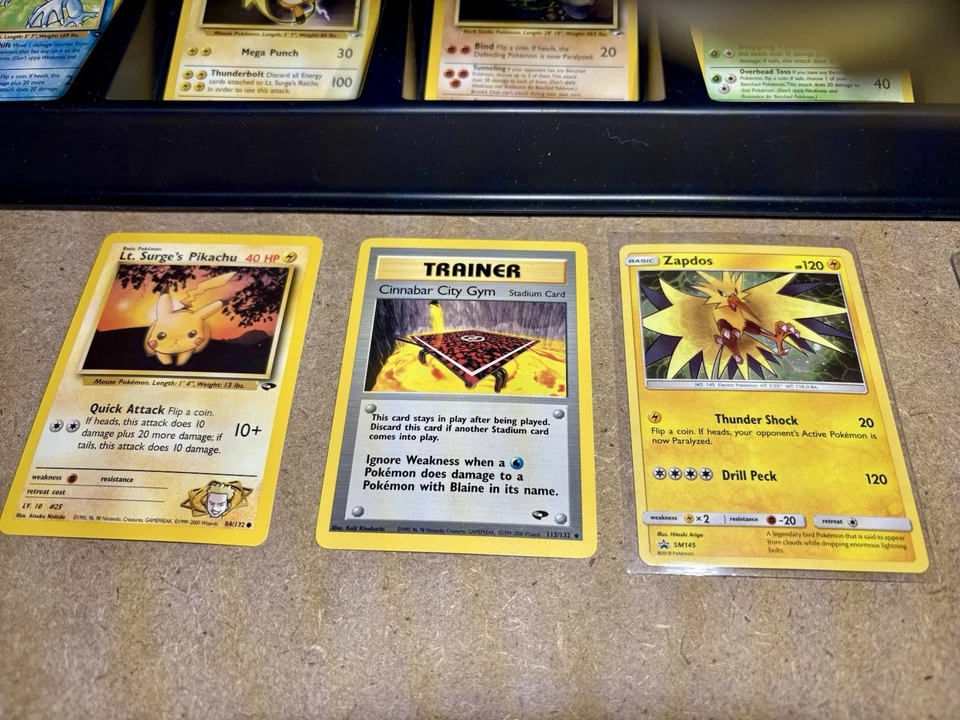 Wotc Pokemon 罕见卡片收藏套装 + Holos Hits 复古底座套装 TCG MOST Nm+ — 第 2/4 张图片